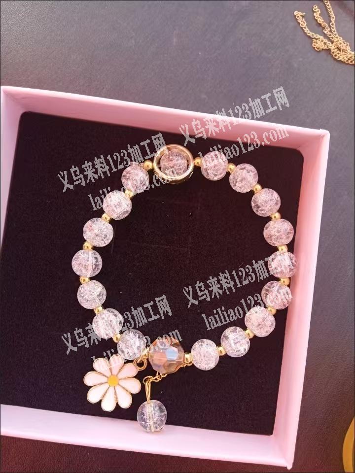 串手链的手工活外发加工，如图，寻找会做的