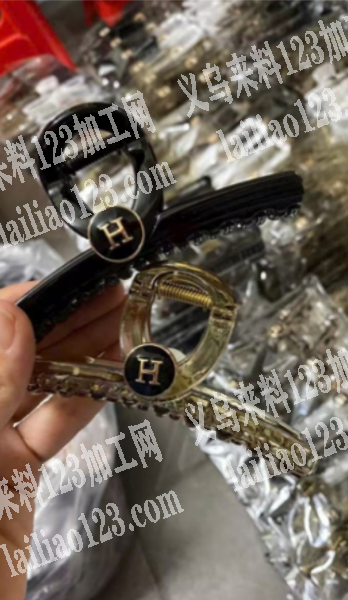 如图抓夹成品订单，寻找专业做这个抓夹的工