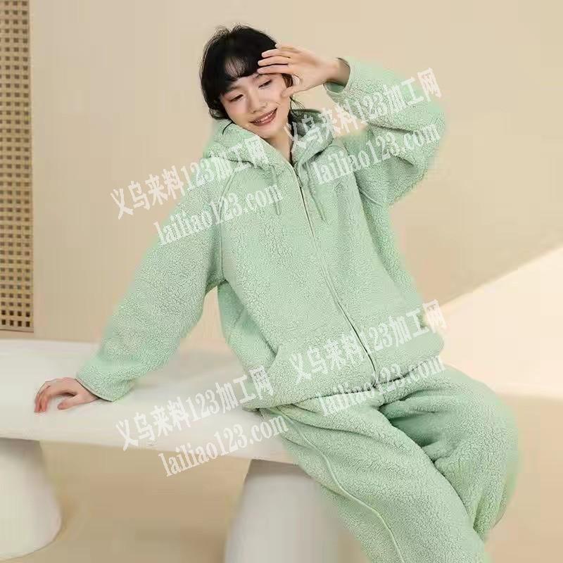 常年常熟国内外家居服套装睡衣、连体衣，睡袍，…