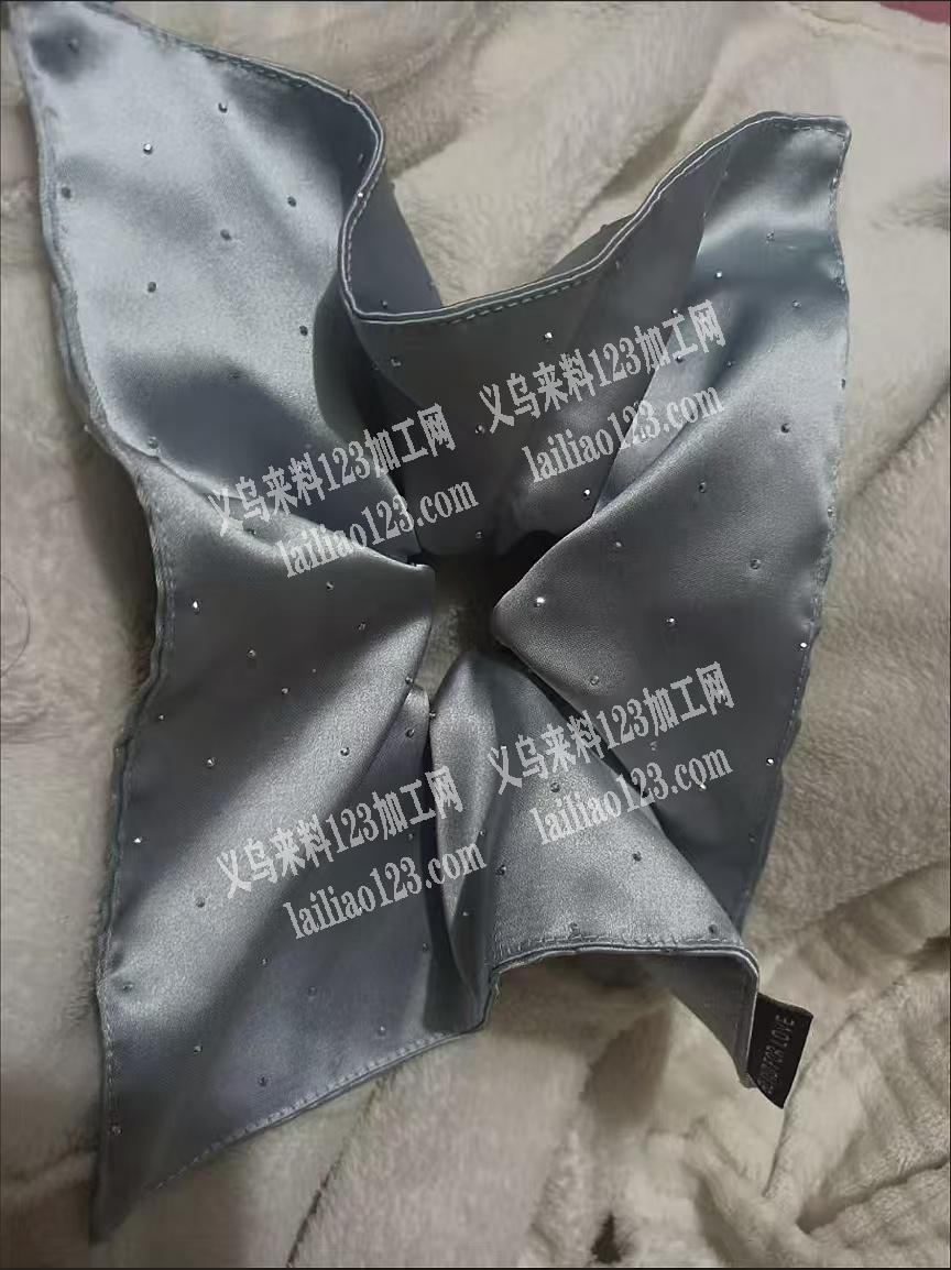 拷边压中线，做布艺大肠圈，长期合作，会做