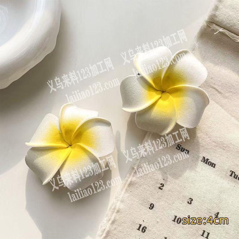 寻找专业做手工鸡蛋花的工厂，如图，请联系
