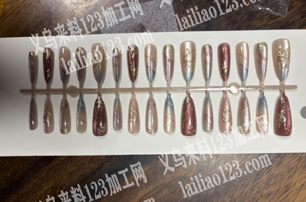 老板委托寻找：大量穿戴甲订单，如图，寻找