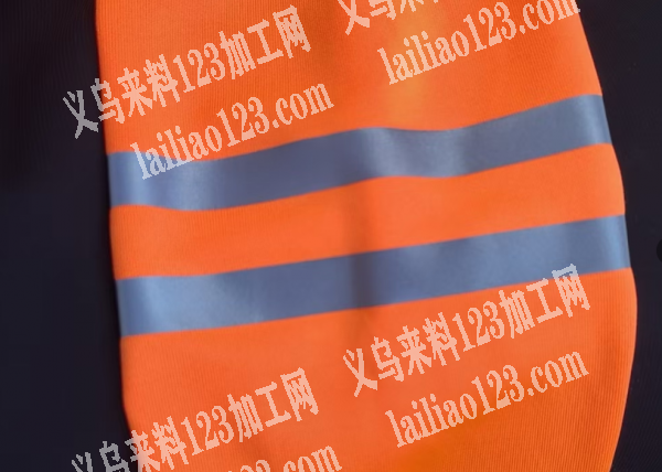 衣服上做反光条和压烫外发加工，哪家会，请