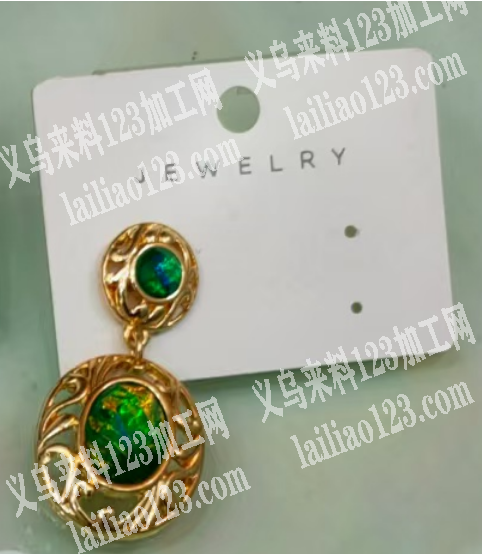 商贸城店面寻找专业做耳环配件的工厂，如图