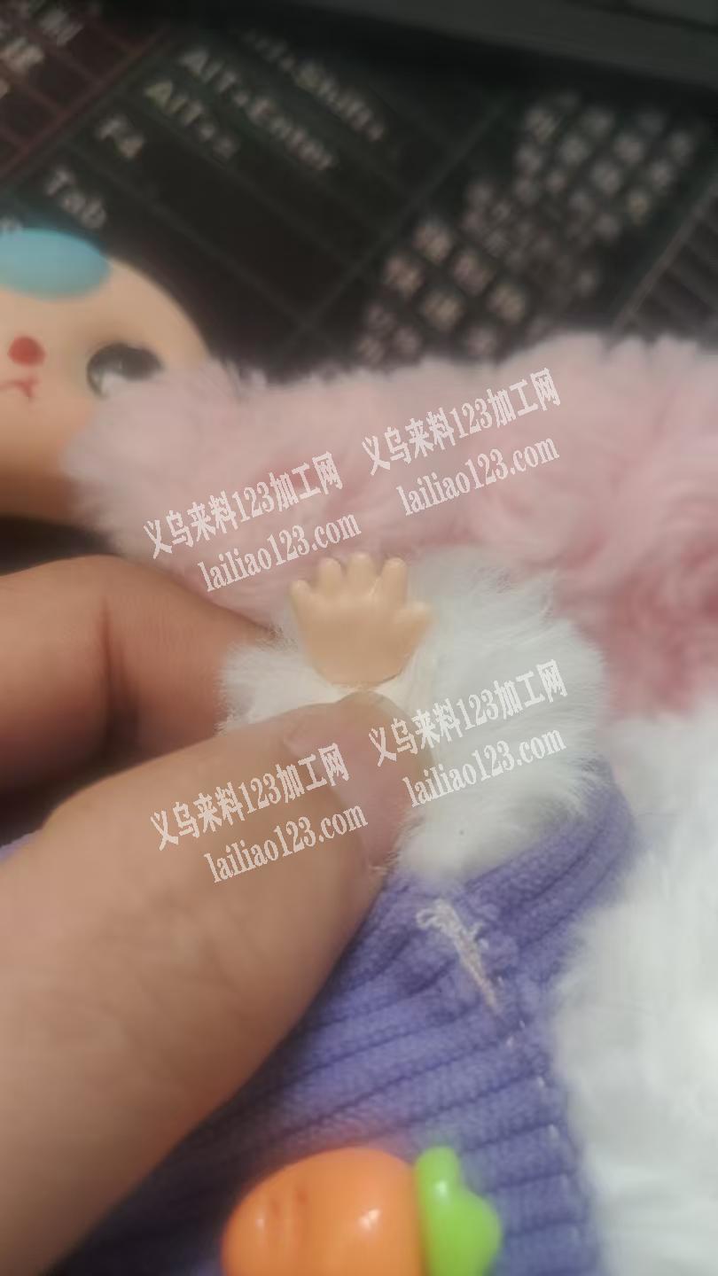 采购订单，老板委托寻找：，塑料的哪吒的身