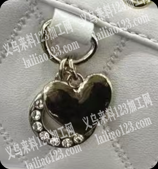 求有类似此模具的源头厂家,+V
