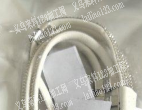 寻找此类饰品源头工厂，有订单，请联系详谈