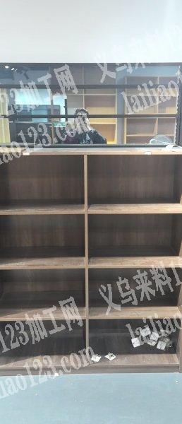 工厂搬迁，成品仓库货柜出售，有意联系朱先