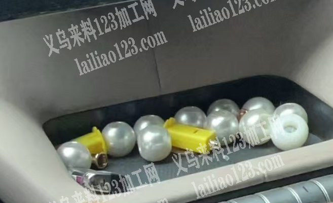 染色外发加工，长期合作，寻找染仿珍珠的厂