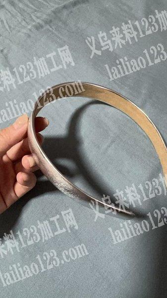 寻找专业做这种包皮发箍的源头工厂，会做的