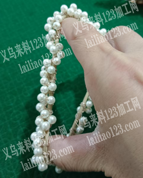 公司寻珍珠皮筋10万个，要这个珍珠，不要