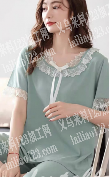 《发外地》公司有家居服睡衣服装外发加工，