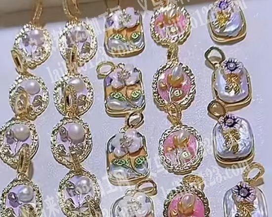 如图20万个铜吊坠画油外发加工，在义乌做