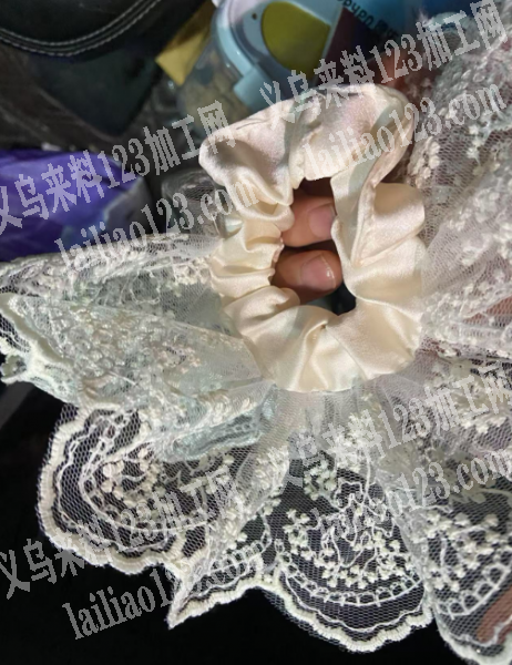 附图片，布艺大肠圈外发加工，寻找专业做布