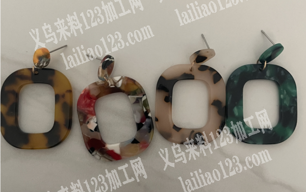 常年有耳环订单，醋酸材质的耳环，常年合作