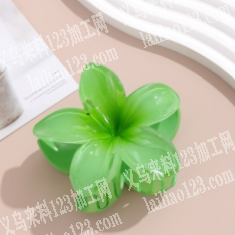大量鸡蛋花抓夹订单，寻找专业做鸡蛋花发夹