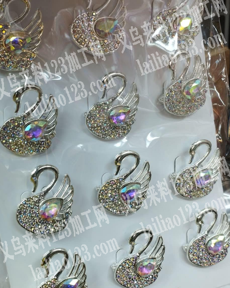 合金胸针成品订单，如图，寻找专业做合金胸
