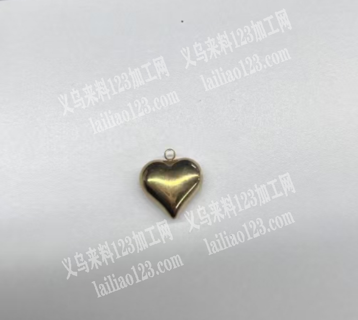 好几万订单，不锈钢爱心吊坠，空心的，寻找