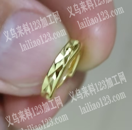 合金小配件。寻找钢模。谁家有，请联系详谈
