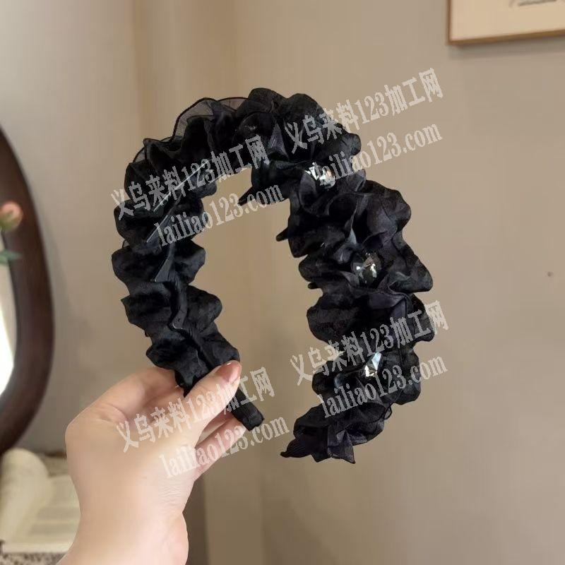 网纱褶皱水钻发箍订单，。如图，寻找成品工
