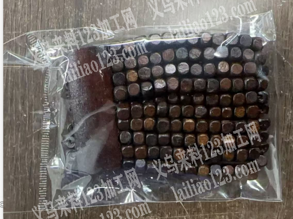 木珠子手镯订单。，如图。寻找专业做木制品