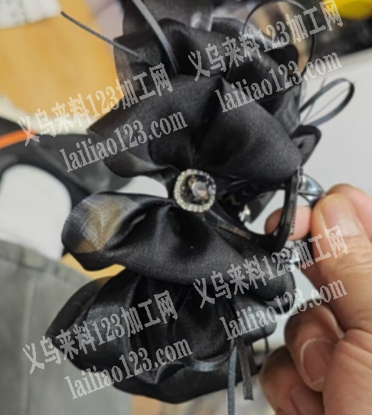 《发外地做》商贸城有布艺蝴蝶结抓夹手工活