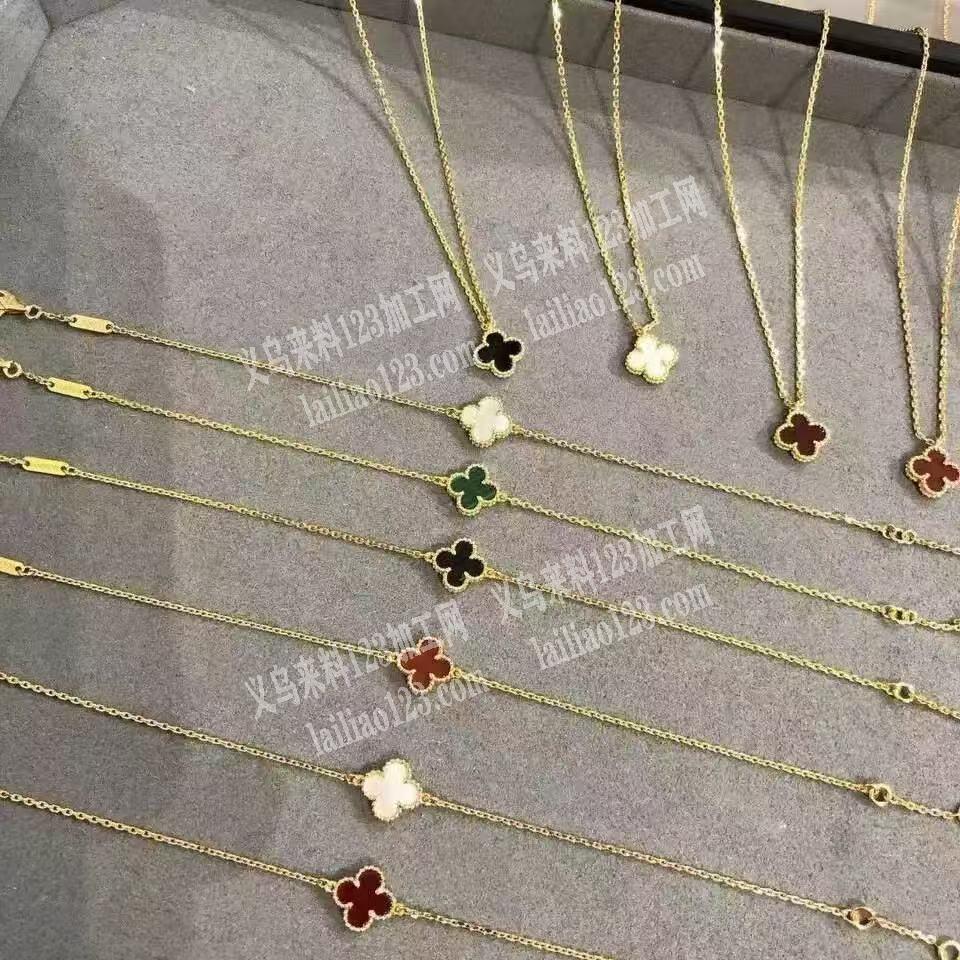 外贸四叶草饰品订单，寻找厂家。如图。