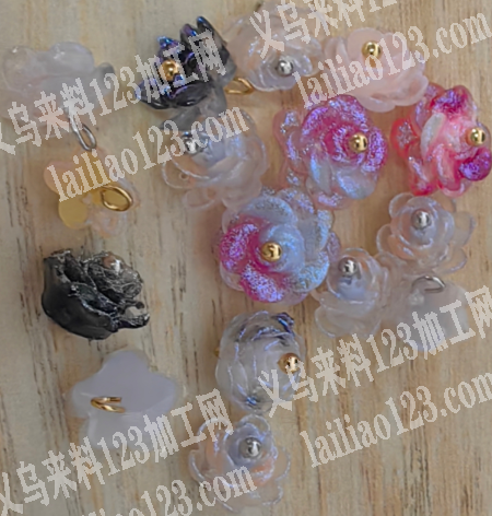 《发本地做》小花朵反面弯针的手工活外发加
