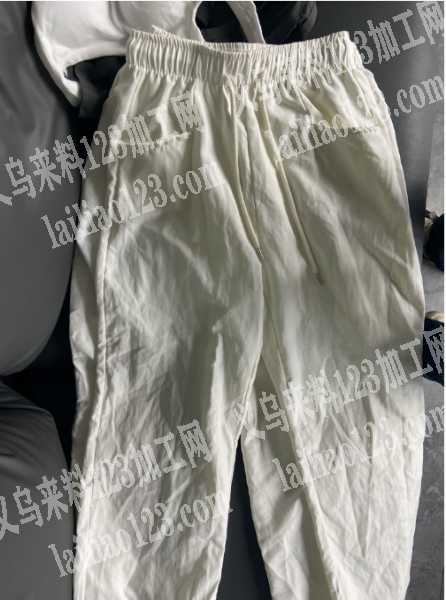公司裤子订单外发，附图片，寻找专业做裤子