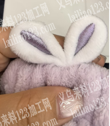 寻找这个毛绒饰品店面的兔耳朵加工厂，会做