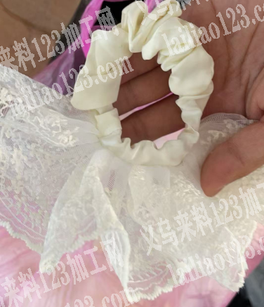 寻找这个蕾丝的布艺裙摆款式发圈的工厂，请