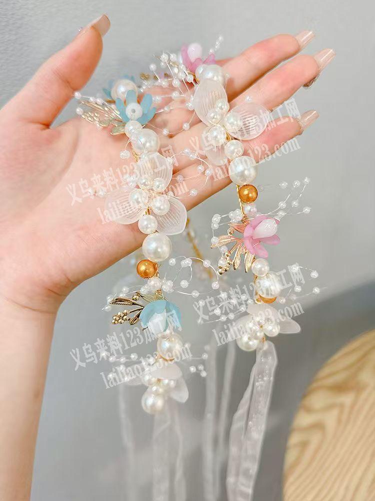 手工新娘饰品，如图，寻找手工串珠编织花头