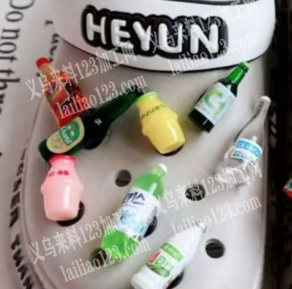大量微缩食玩配件，订单多量大。，长期合作