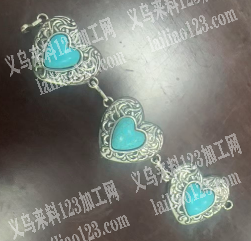 合金配件订单，如图爱心桃款式的，寻找工厂