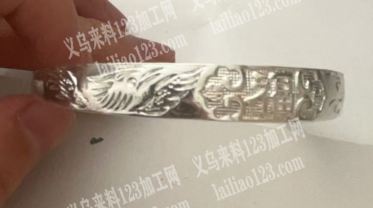 如图饰品订单《每个月30万订单》找做铁件