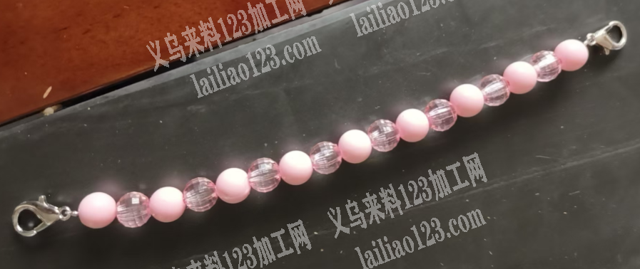 穿珠子的手工活外发加工，如图，寻找义乌本