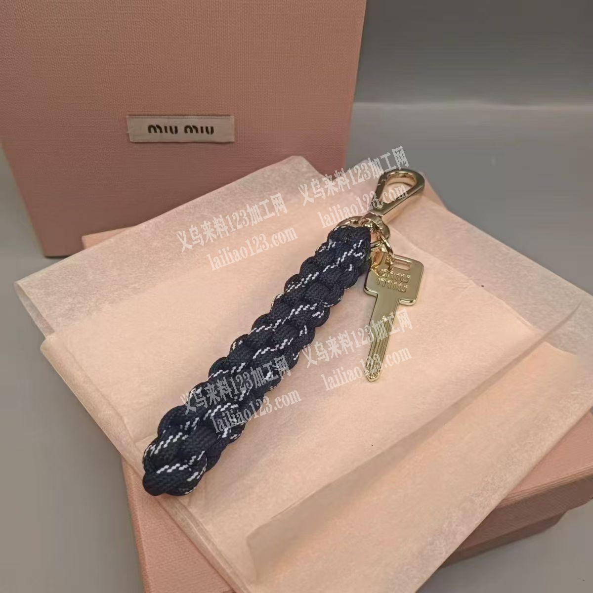 这个钥匙扣手工成品挂件订单，寻找厂家，有