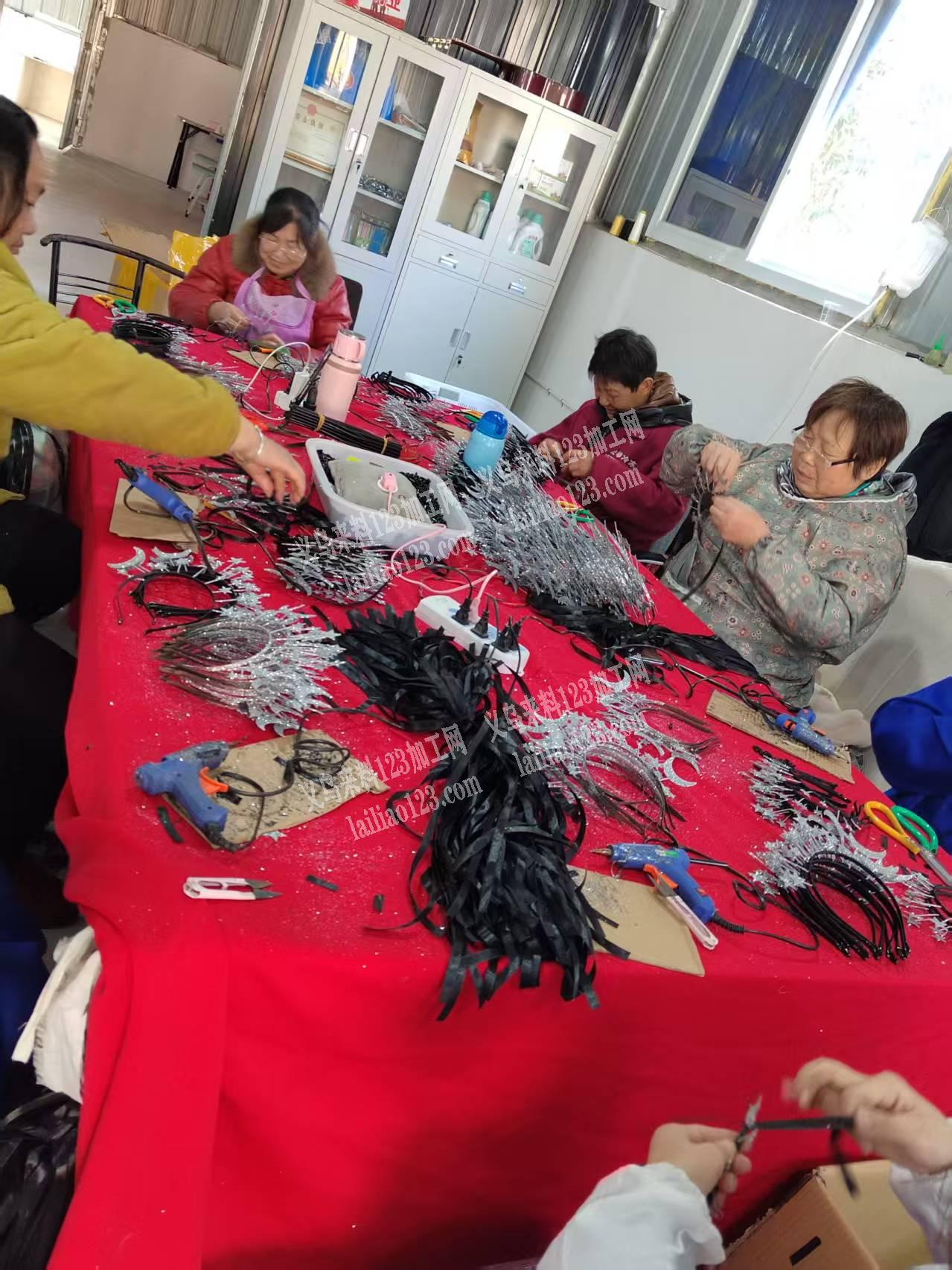 接什么包装活，组装，胶枪，毛绒玩具都可以