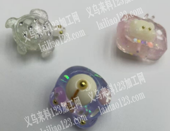 树脂小配件，需要雕塑V模的加工厂，有做的