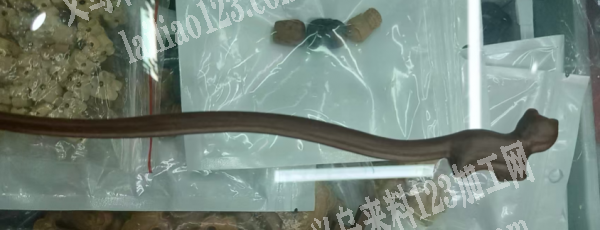 大量木制品订单，寻找生产木制品的工厂，有