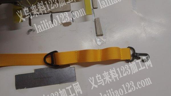 承接各种花样机打五金加工，箱包 饰品 服装 工艺品 宠物用品