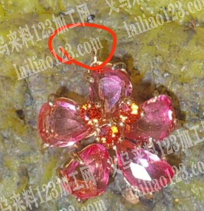 采购如图玻璃钻，寻找供应商。微信