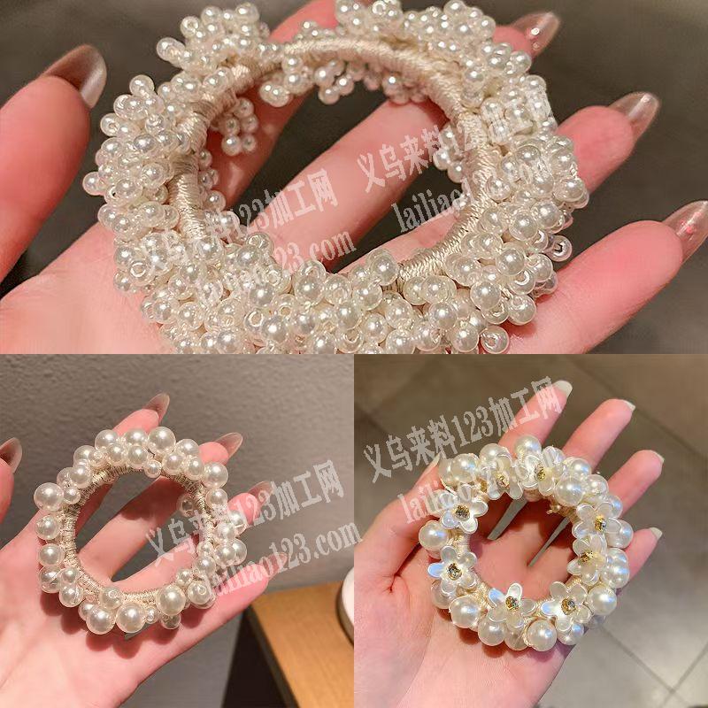 穿珠子+钩针，如图，钩针编织的加工订单，