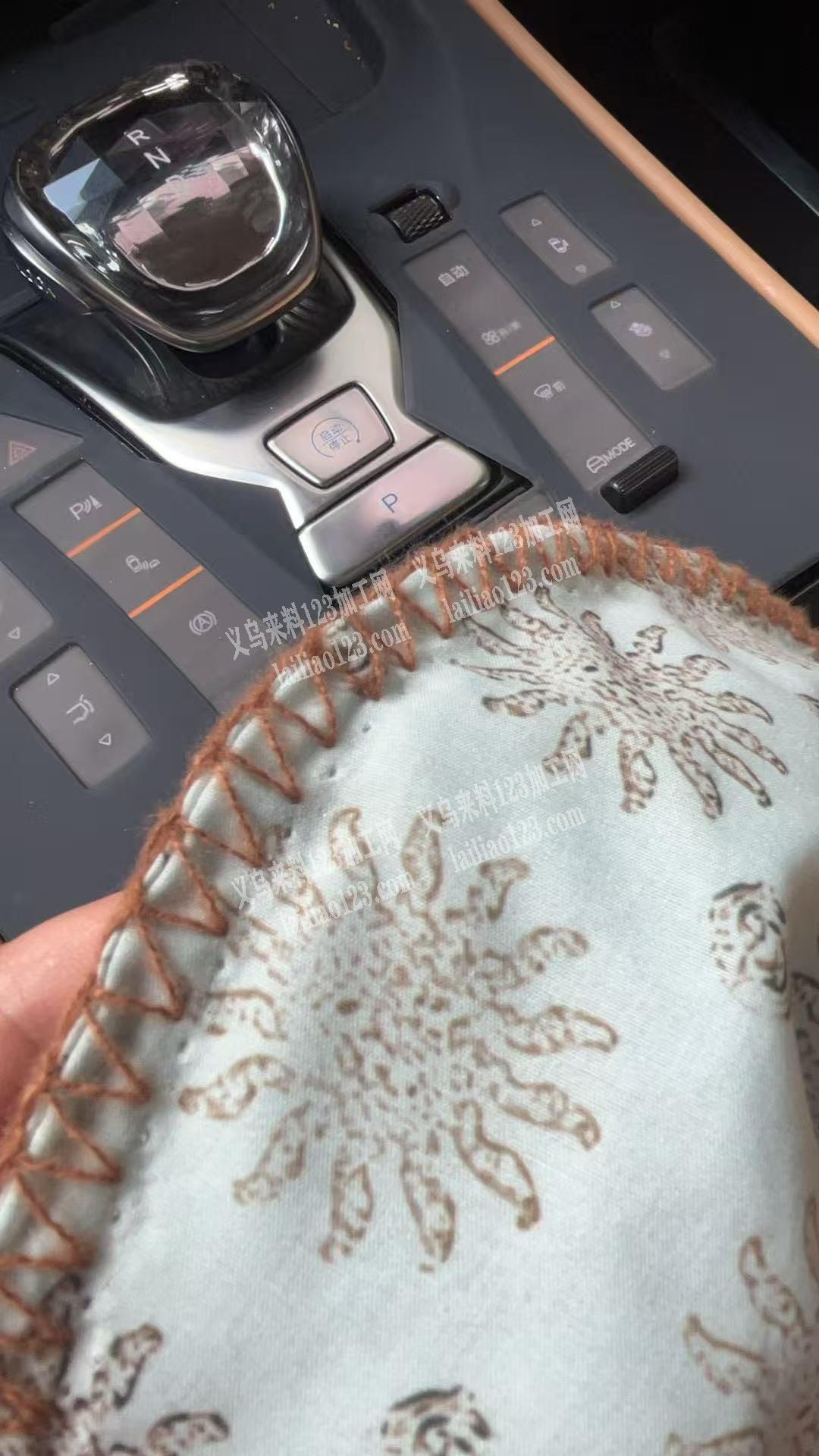 锁边缝纫活外发加工，如图，找能做这种的平