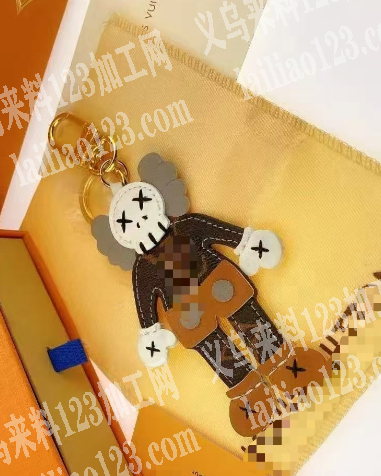 大量订单，皮革挂件小包订单。寻找工厂，请