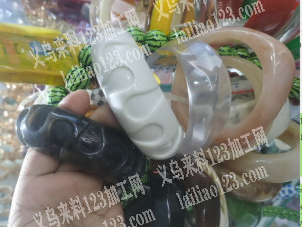 手镯上面滴油外发加工，寻找滴油的加工厂，