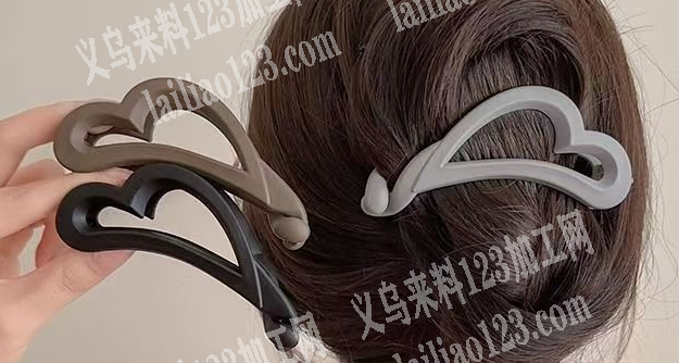 采购如图爱心桃的抓夹。寻找抓夹工厂。请联
