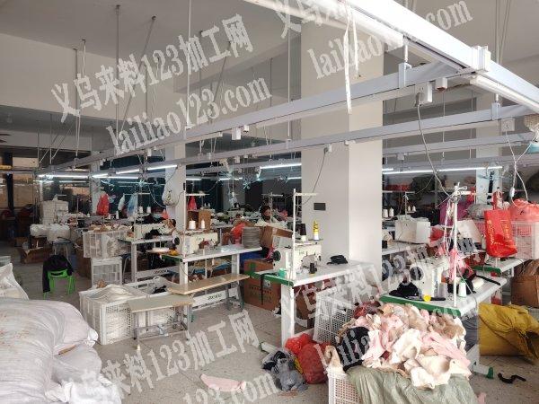 好心情服饰承接各种服装，帽子，口罩，围巾，冰袖，平车活，拷边