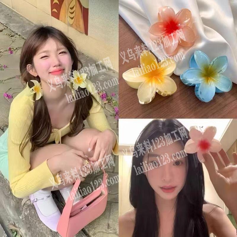 发夹包装的手工活外发《发东阳做的手工活》