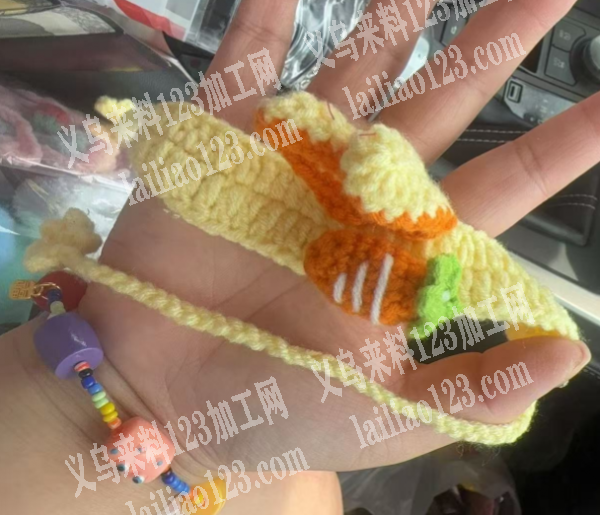 毛线钩针编织的手工活外发，。寻找会做的手